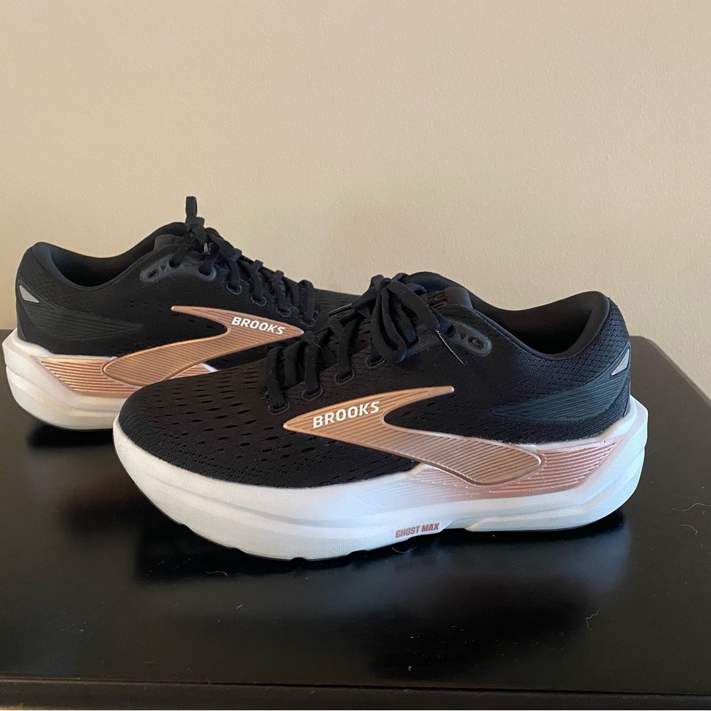 Brooks Women's Black and Pink Ghost Max 3